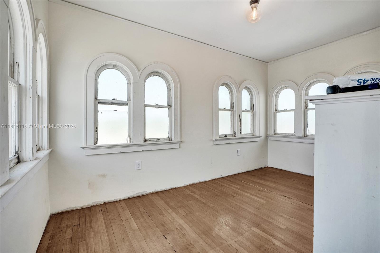 1731 NE 171st St, North Miami Beach, Florida image 31