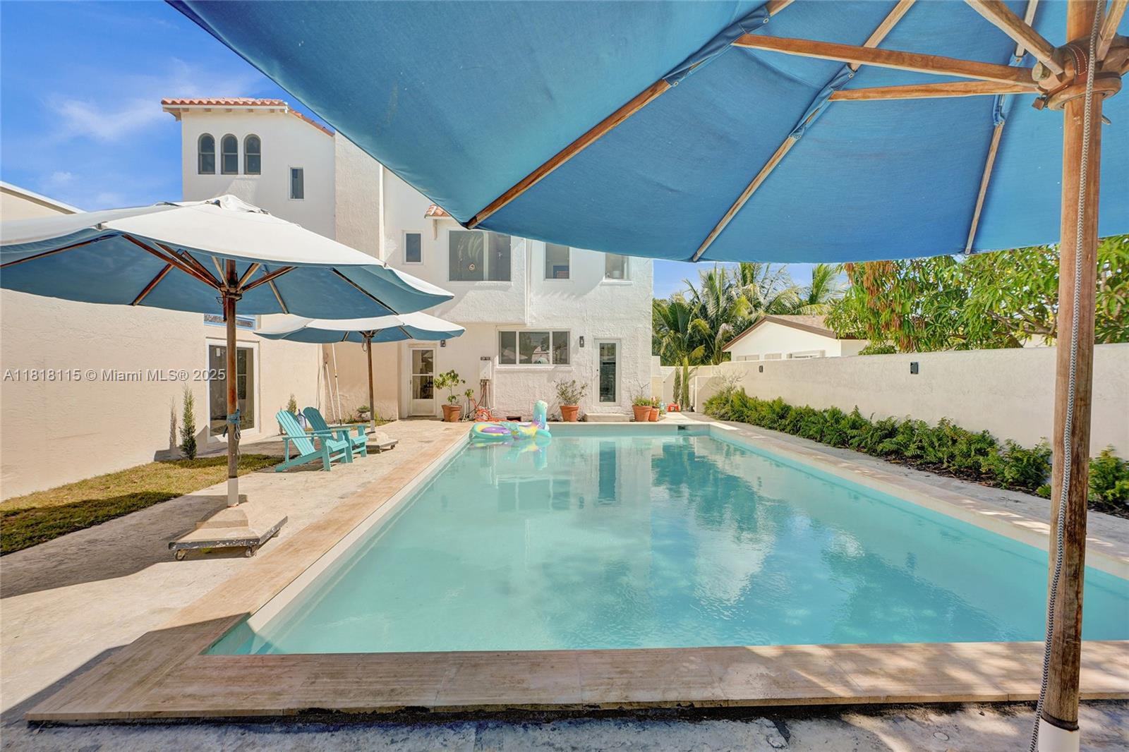 1731 NE 171st St, North Miami Beach, Florida image 32