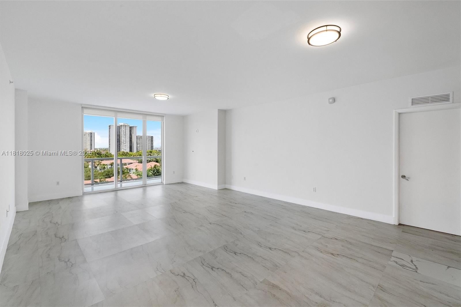 3030 NE 188th St #609, Aventura, Florida image 24