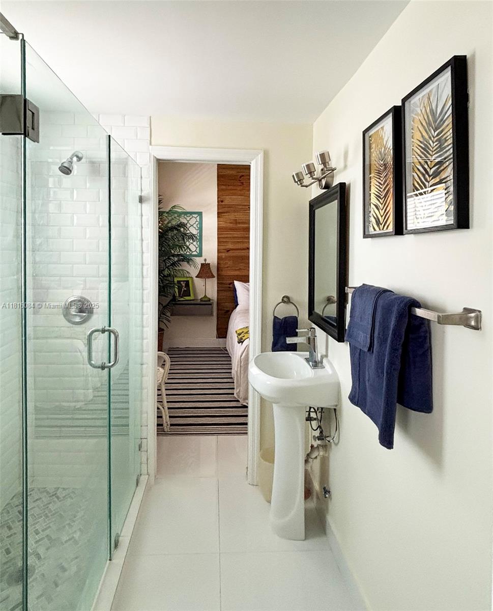 Property photo # 9