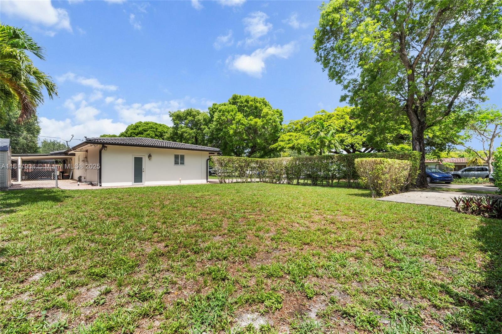 6301 Lake Geneva Rd, Miami Lakes, Florida image 39