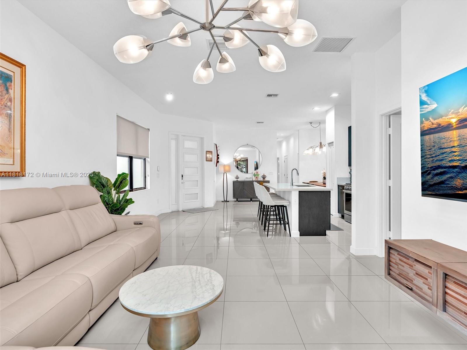 4936 Whispering Way, Dania Beach, Florida image 26