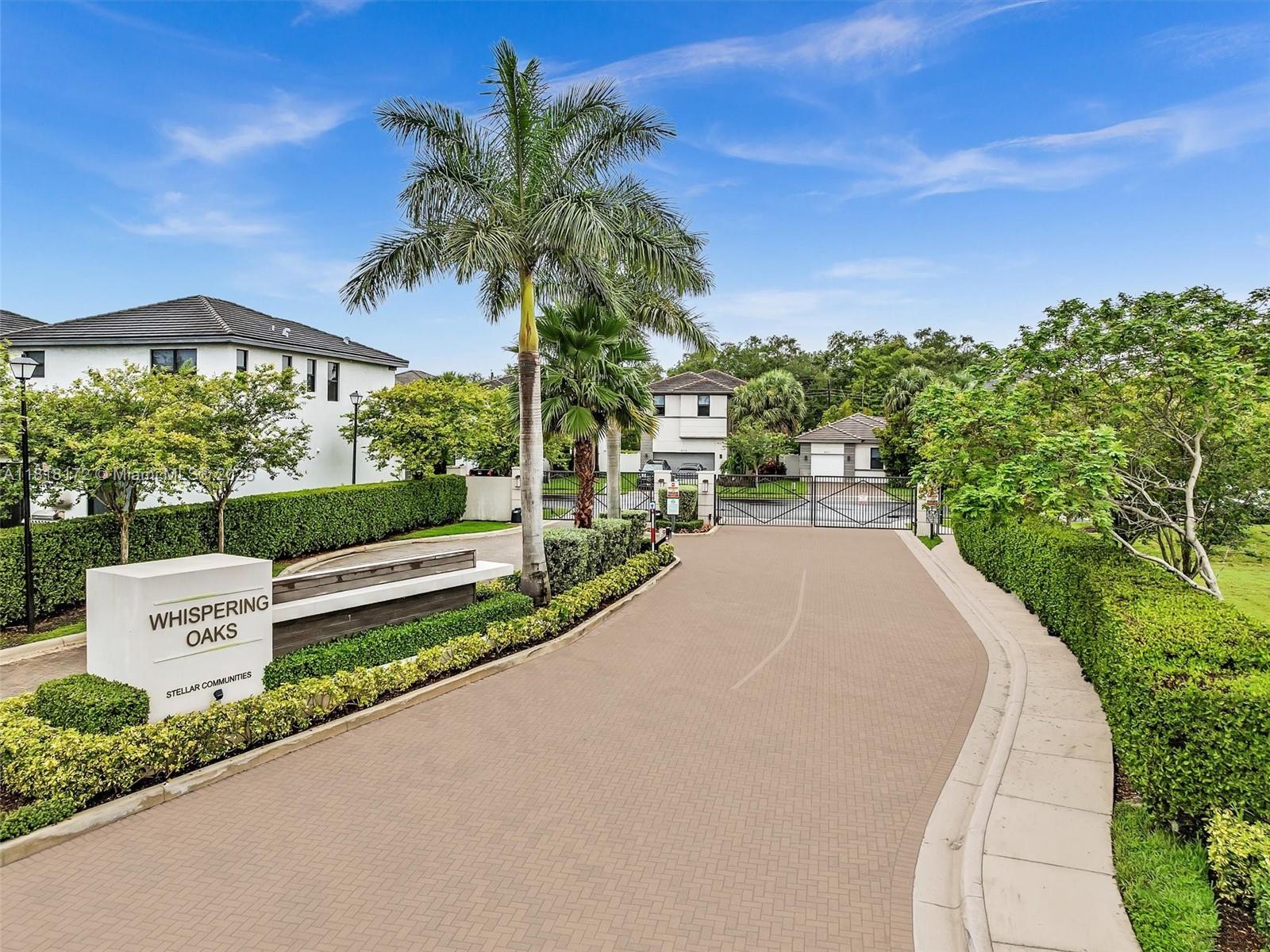 4936 Whispering Way, Dania Beach, Florida image 4