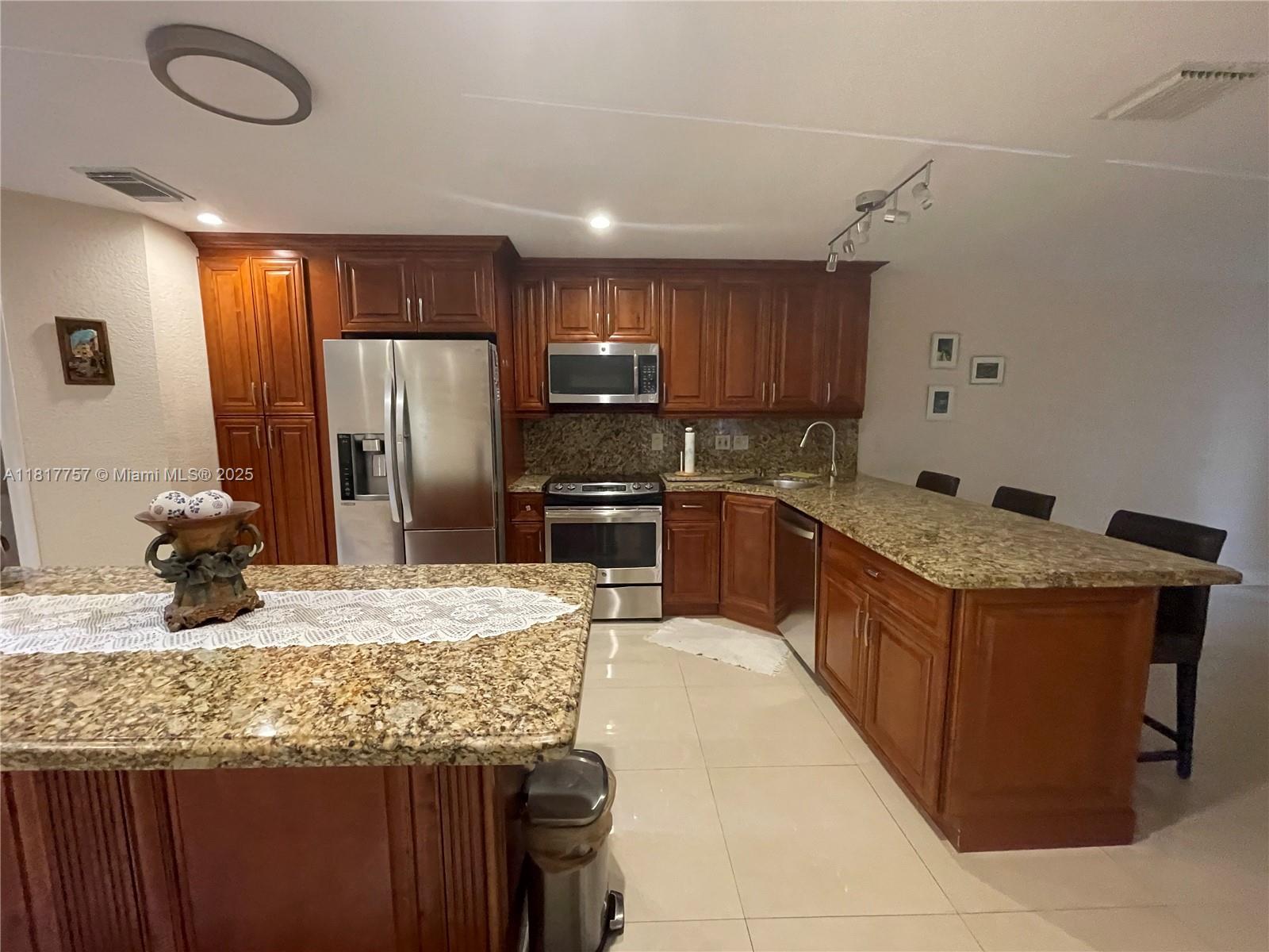 10290 SW 139th Ct, Miami, Florida image 10