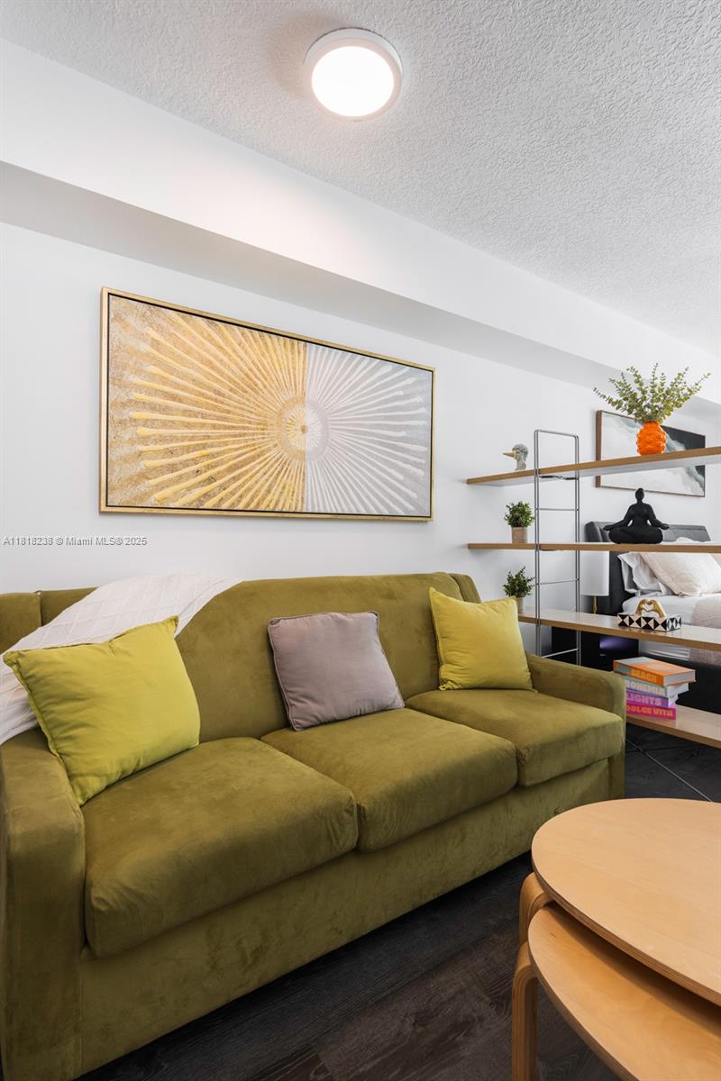 Property photo # 2