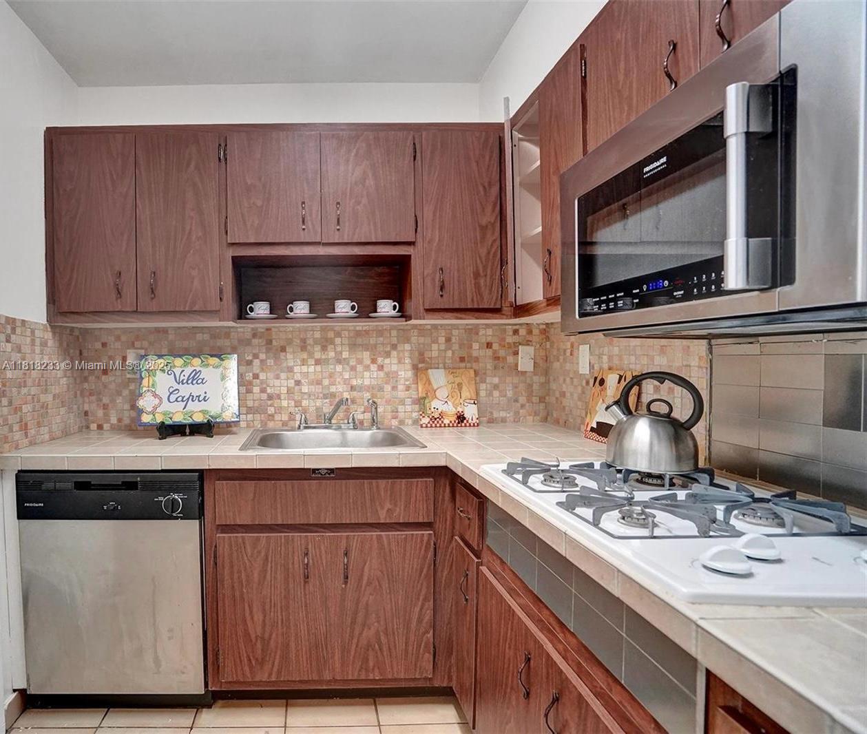 1205 Mariposa Ave #333, Coral Gables, Florida image 10