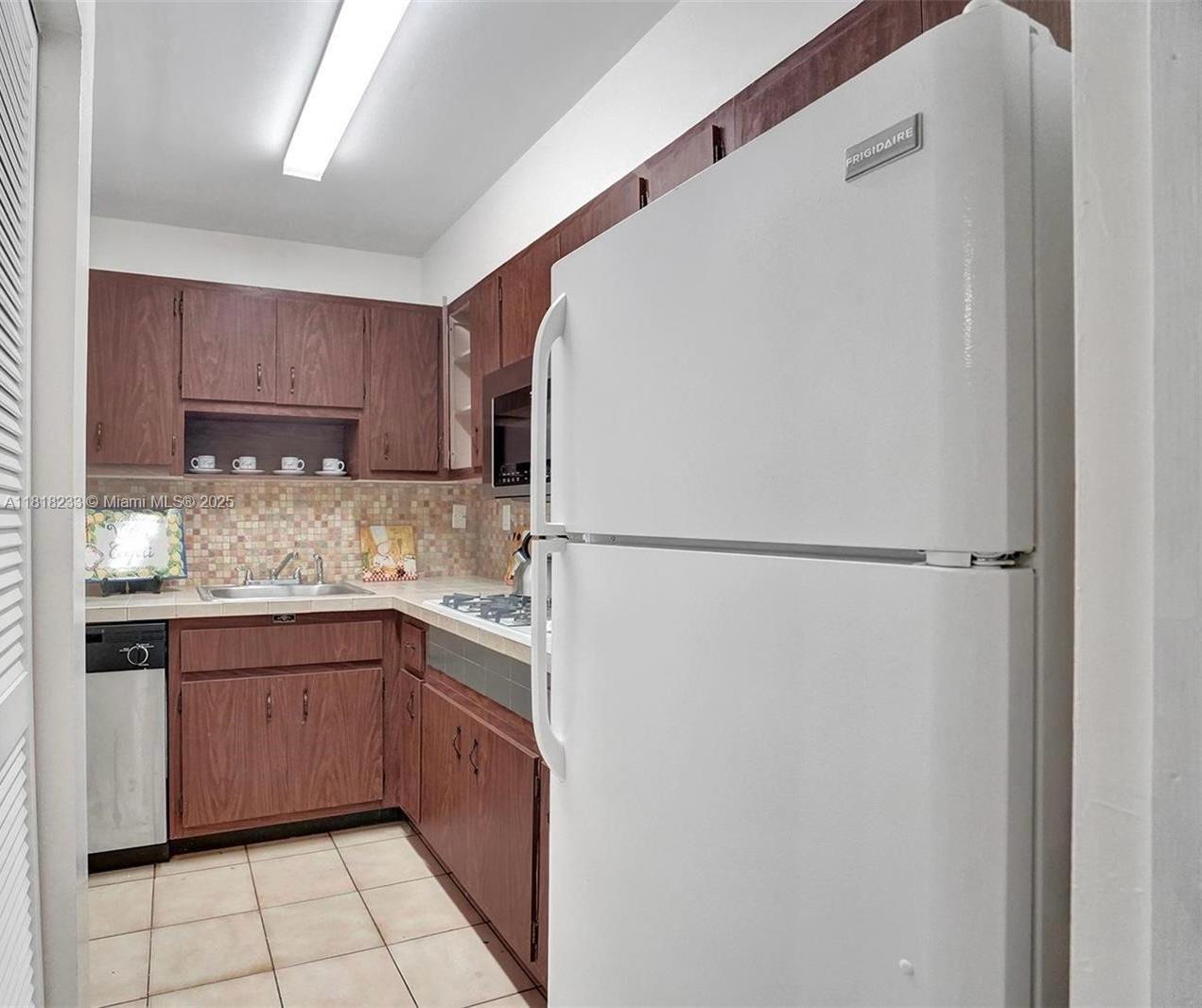 1205 Mariposa Ave #333, Coral Gables, Florida image 11