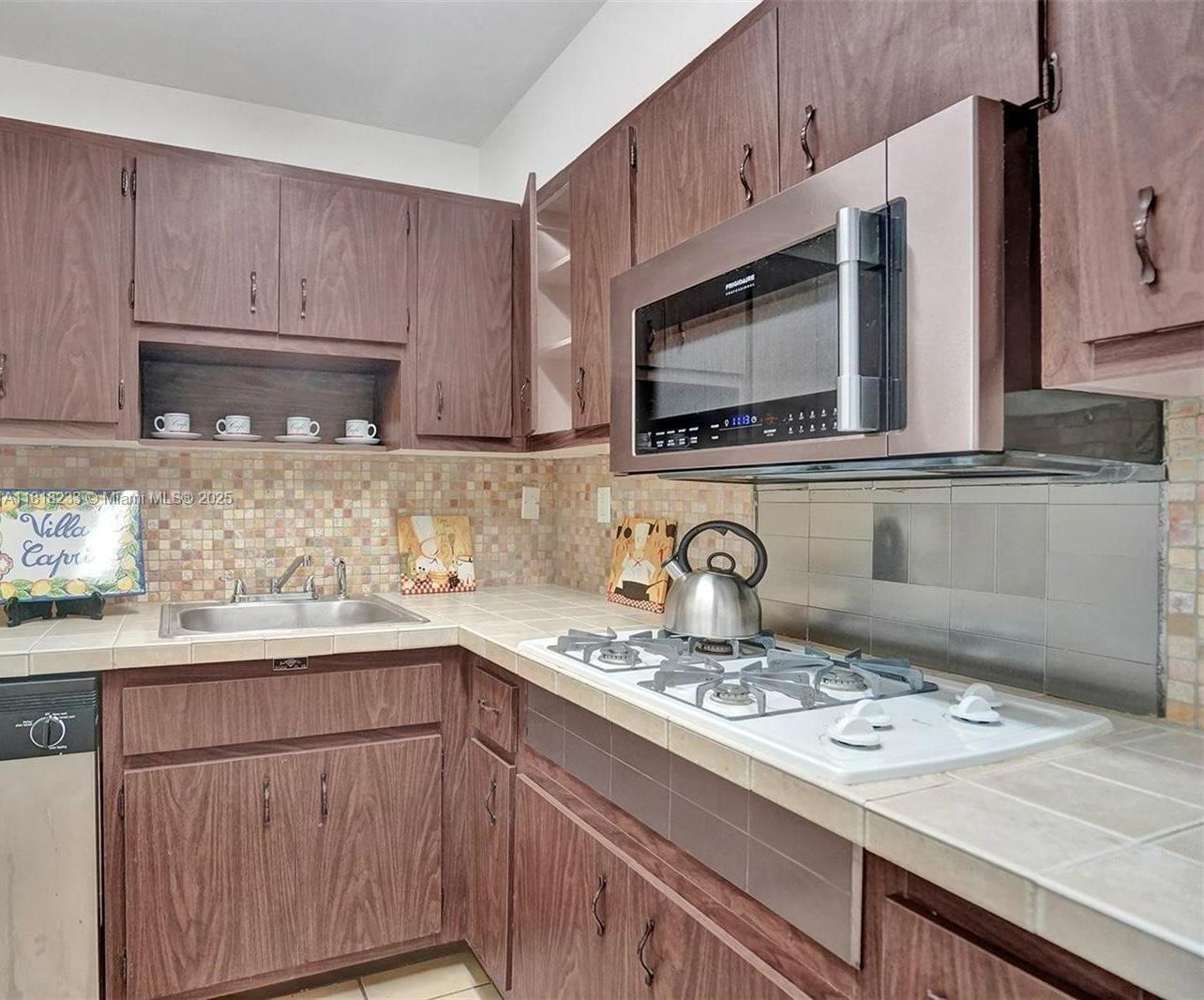 1205 Mariposa Ave #333, Coral Gables, Florida image 9