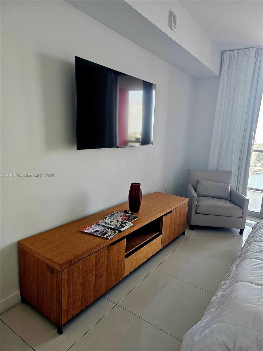 2602 E Hallandale Beach Blvd #R2805, Hallandale Beach, Florida image 10