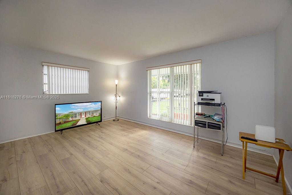 1801 N 55th Ave, Hollywood, Florida image 21