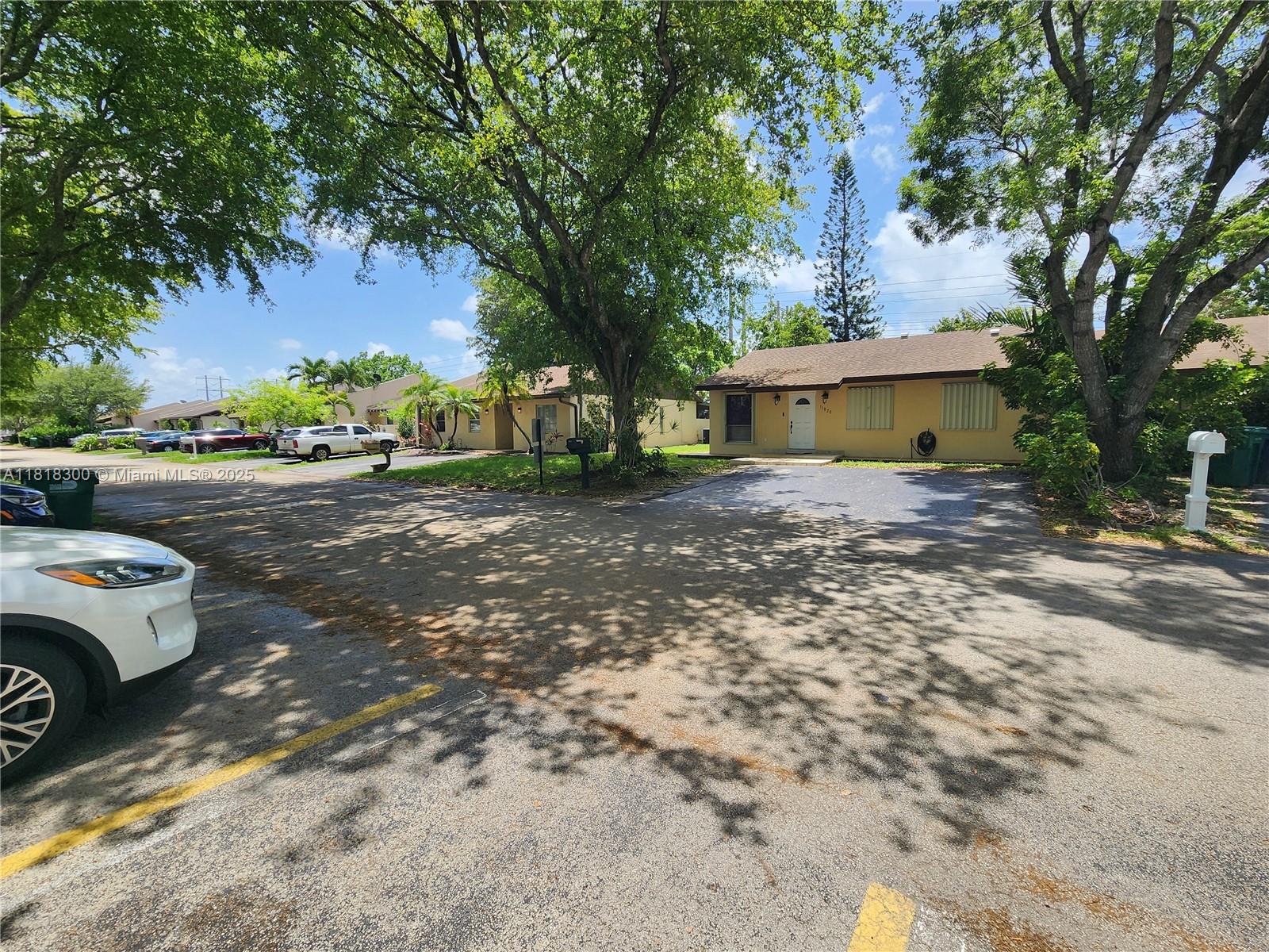 11820 SW 125th Pl #11820, Miami, Florida image 2