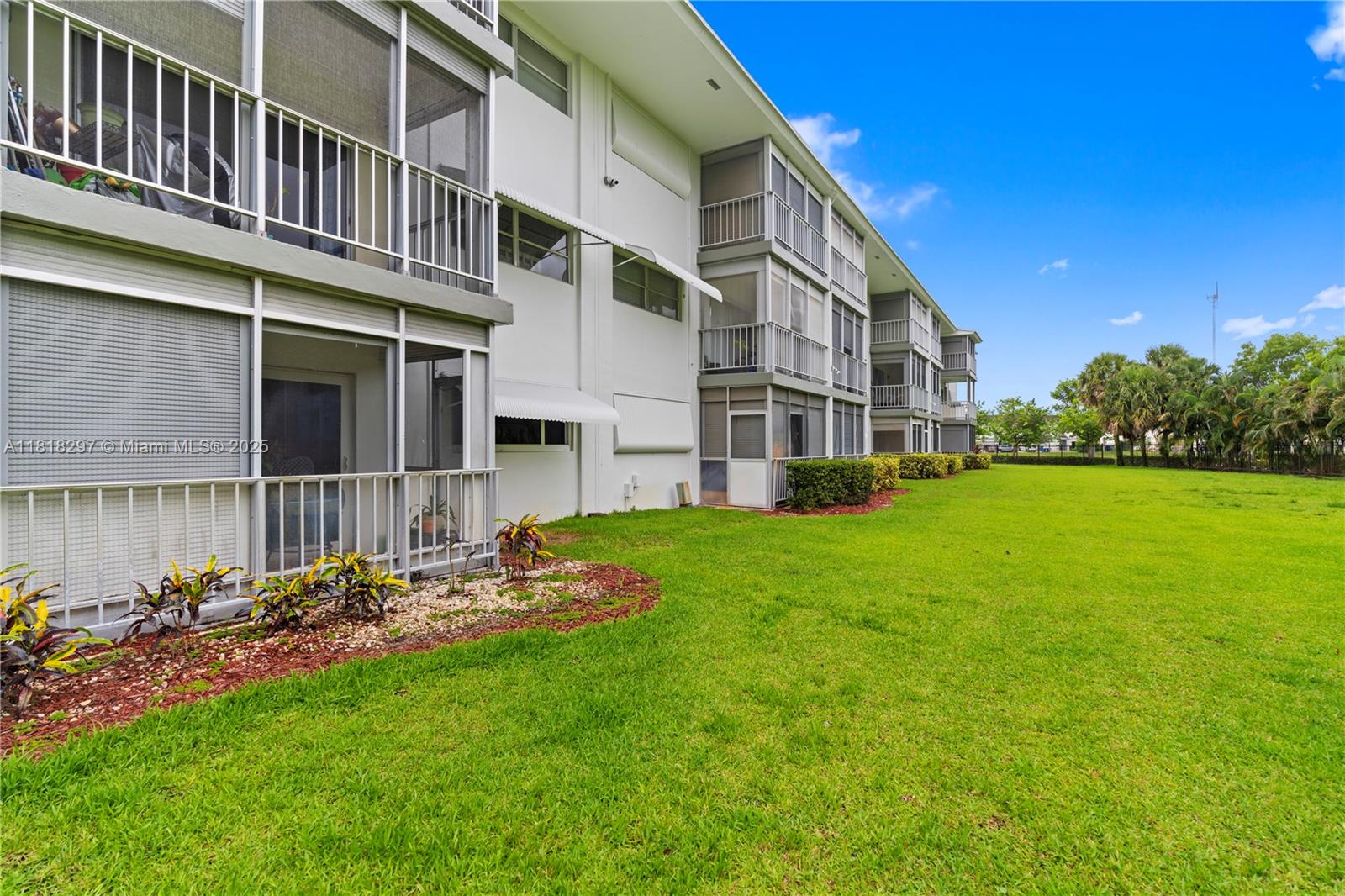 1200 Hillcrest Ct #107, Hollywood, Florida image 24