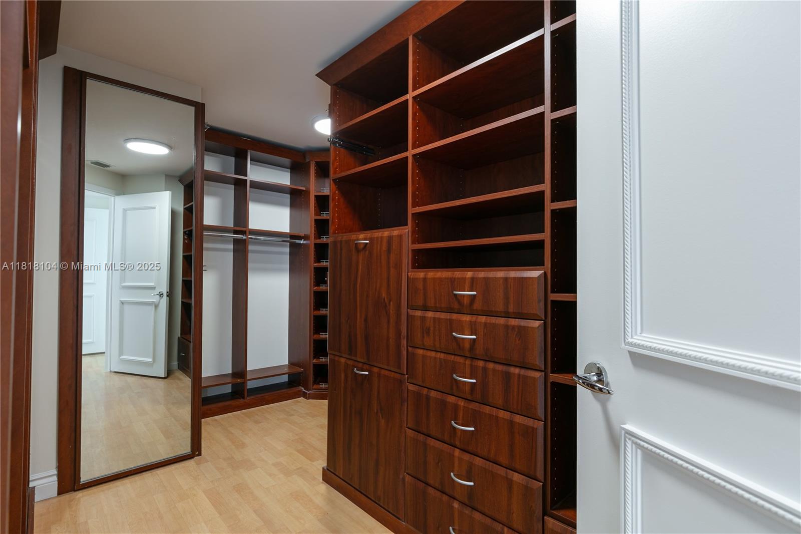 21150 Point Place #LPH 2902, Aventura, Florida image 23