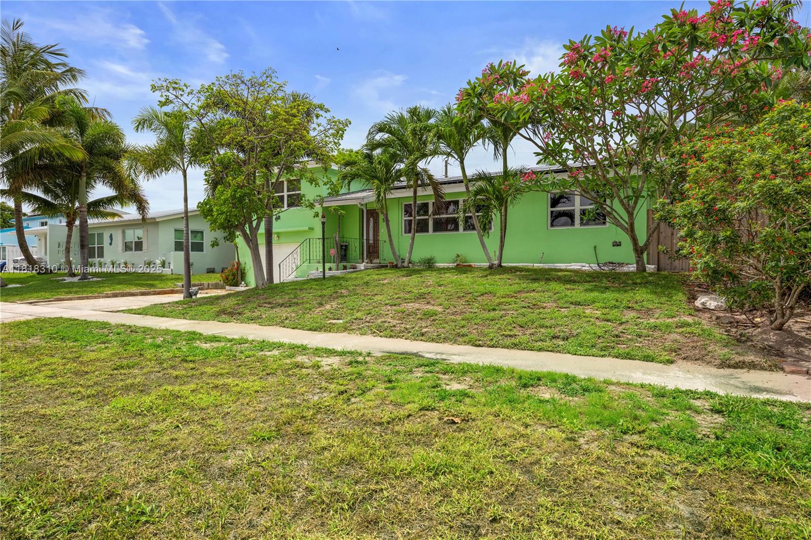 1320 Ontario Dr, Lake Worth, Florida image 2