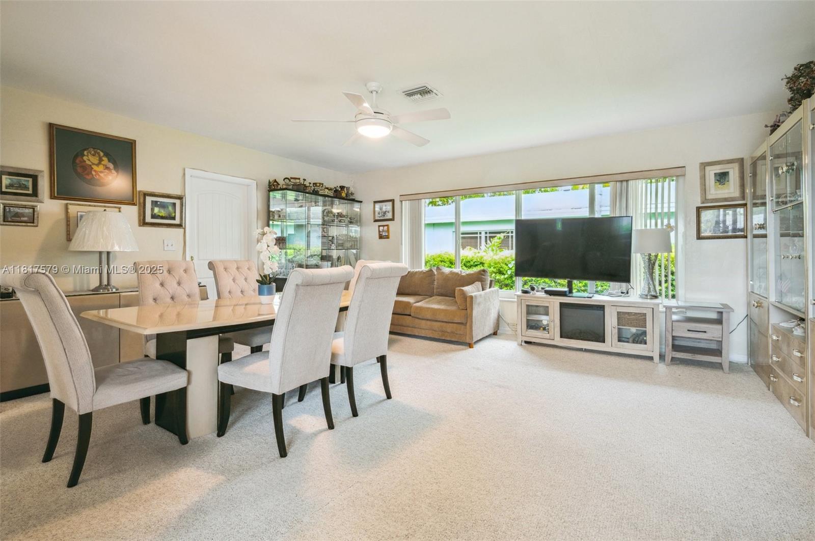 1231 N 15th Ct, Hollywood, Florida image 4