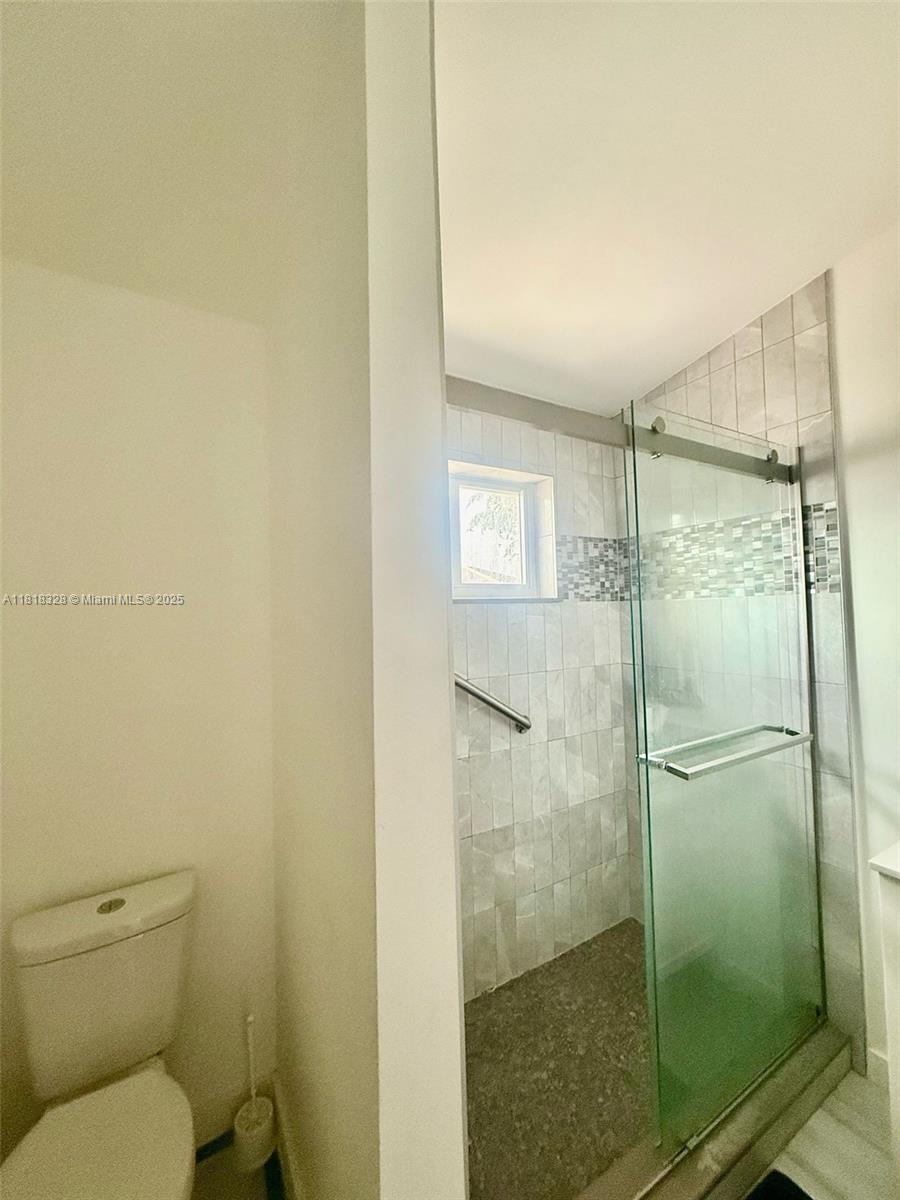 14085 SW 179th Ter, Miami, Florida image 23