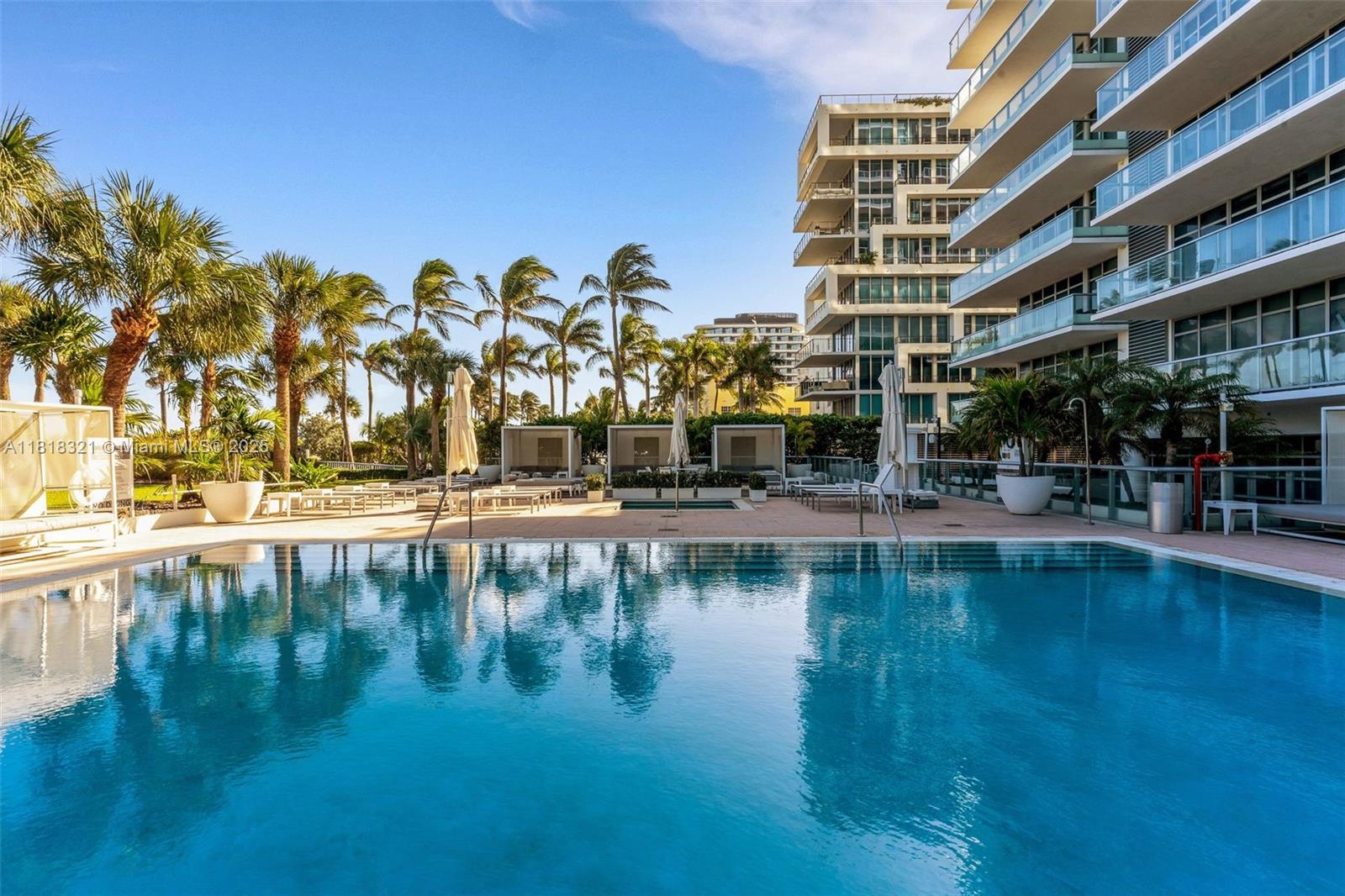 Condo for Sale in Miami Beach, FL