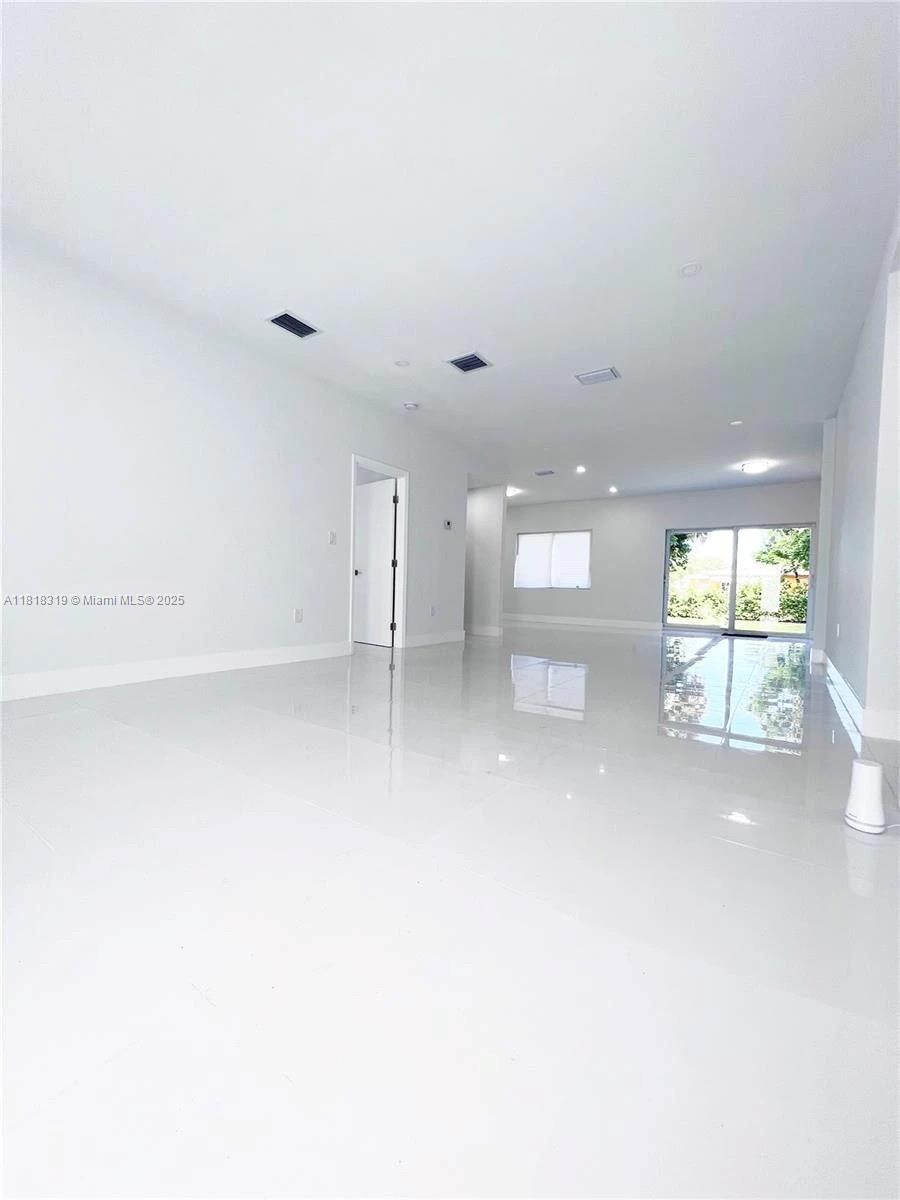 730 Alabama Ave, Fort Lauderdale, Florida image 9