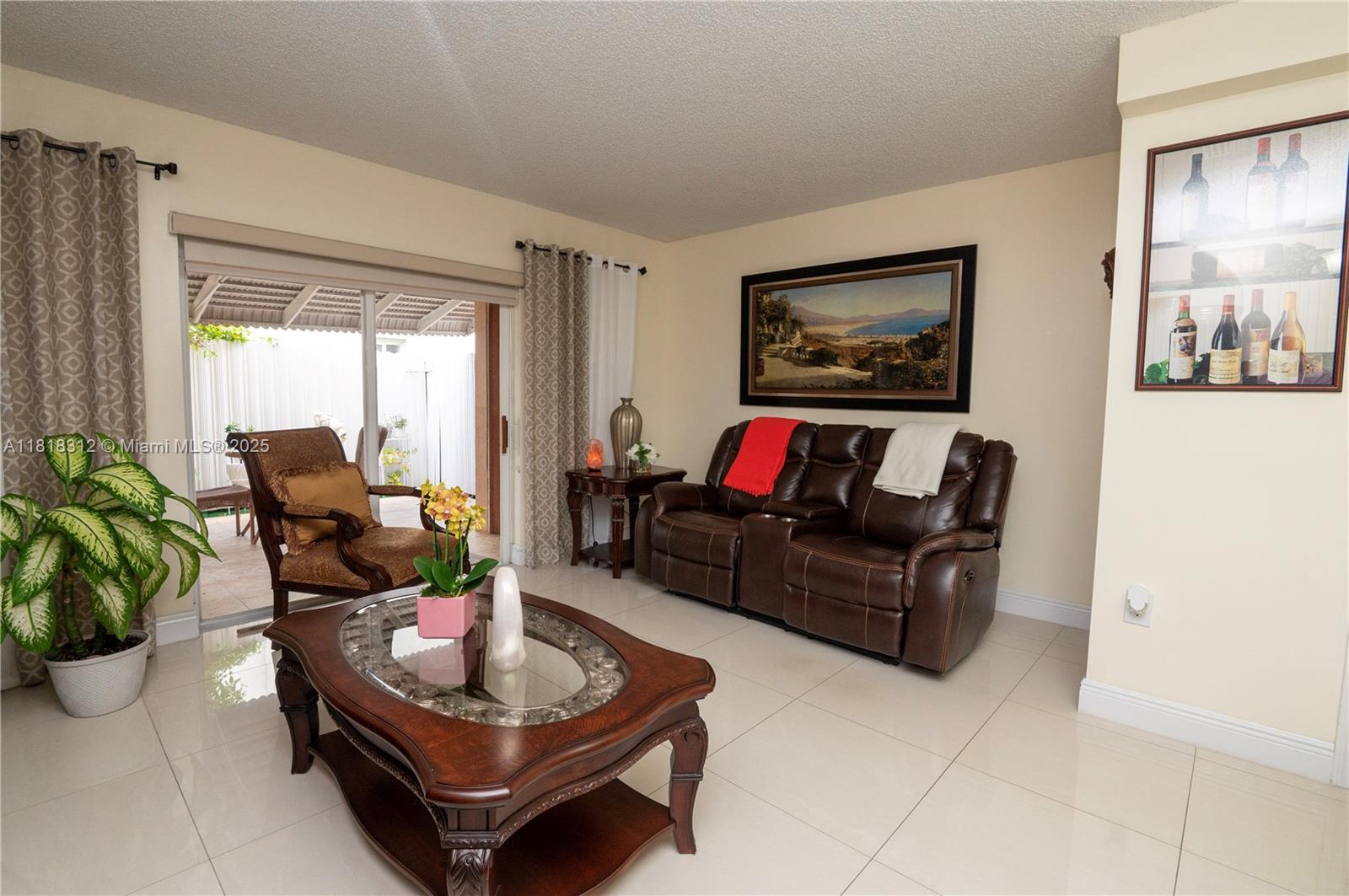2375 W 74th St #106-6, Hialeah, Florida image 11