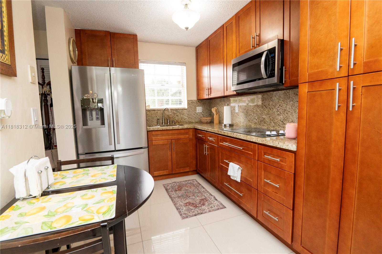 2375 W 74th St #106-6, Hialeah, Florida image 6
