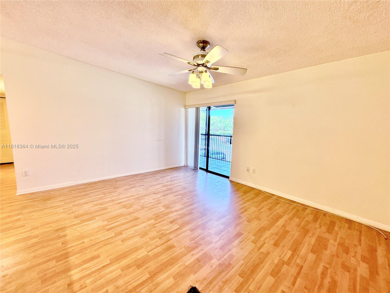 10715 W Clairmont Cir #212, Tamarac, Florida image 10