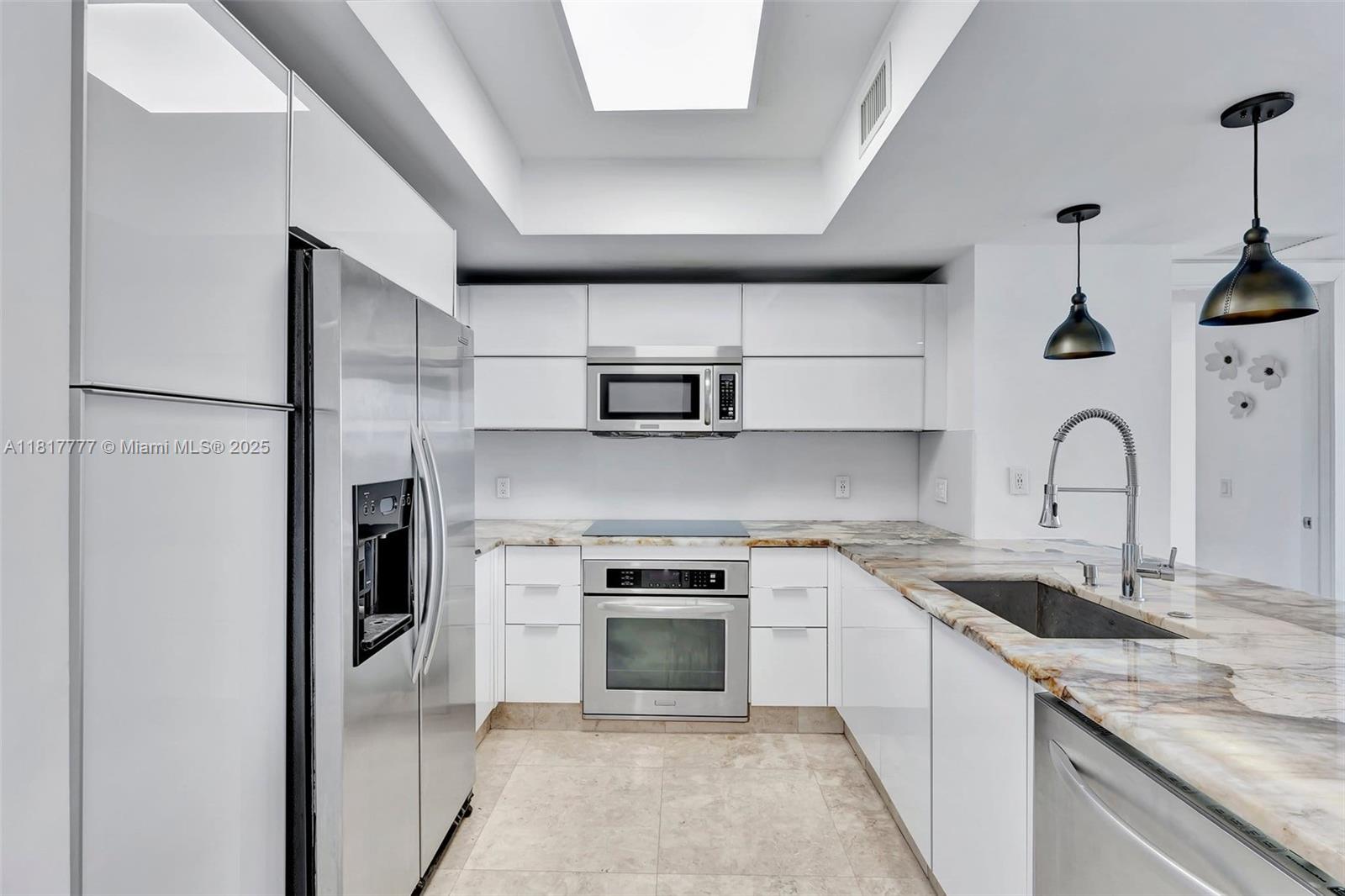 Property photo # 4
