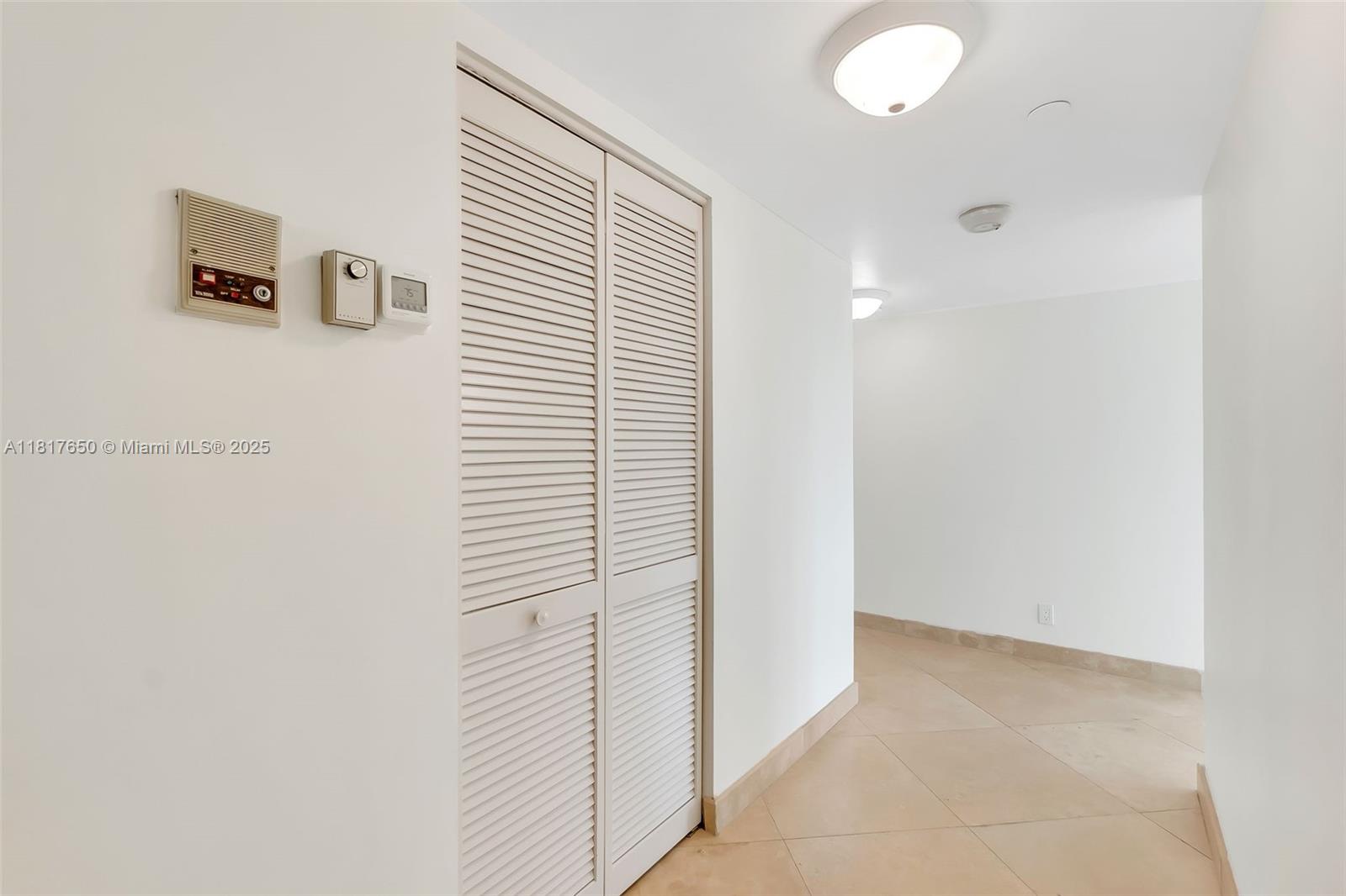 3200 Port Royale Dr N #1012, Fort Lauderdale, Florida image 18