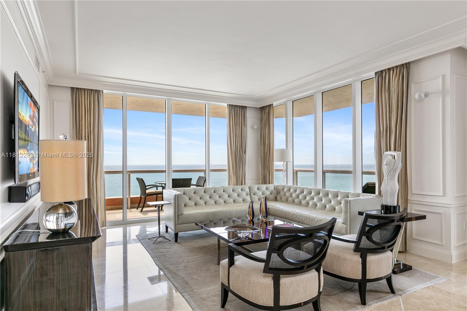 Apartamento para Alugar em Sunny Isles Beach, FL