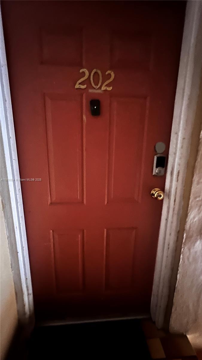 2760 W 61st Pl #202, Hialeah, Florida image 32