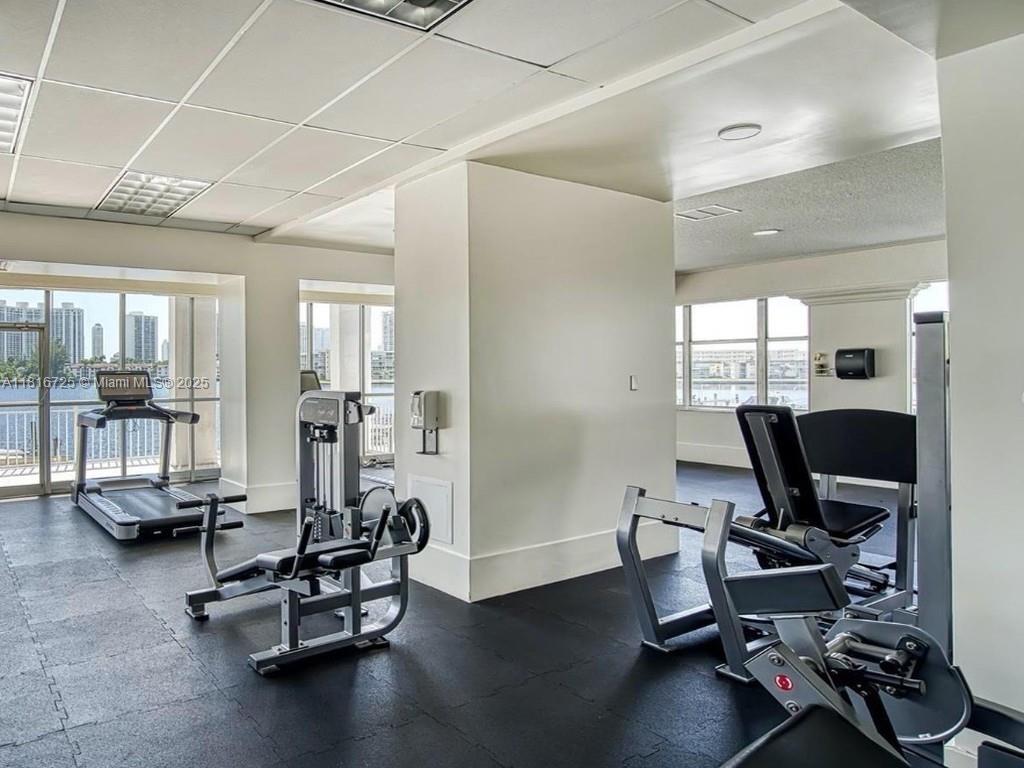 18051 Biscayne Blvd #1403, Aventura, Florida image 19
