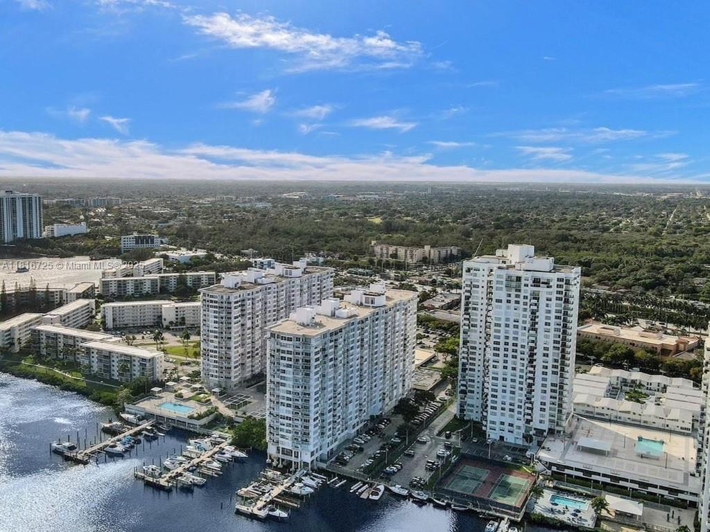 18051 Biscayne Blvd #1403, Aventura, Florida image 26