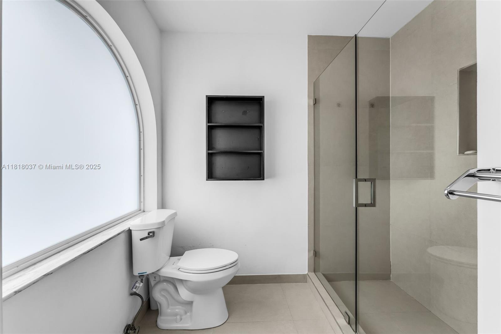 Listing Photo 17