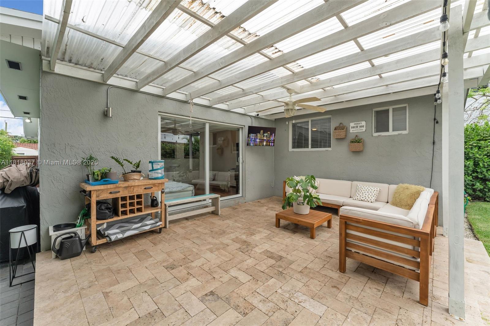 3075 SW 19th St, Miami, Florida image 27