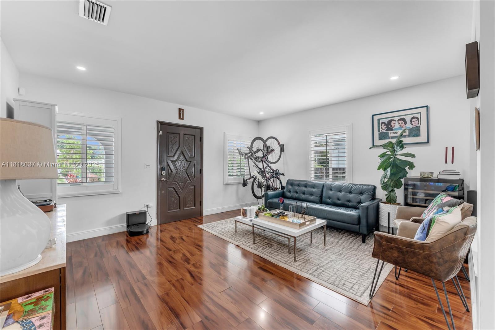 3075 SW 19th St, Miami, Florida image 6