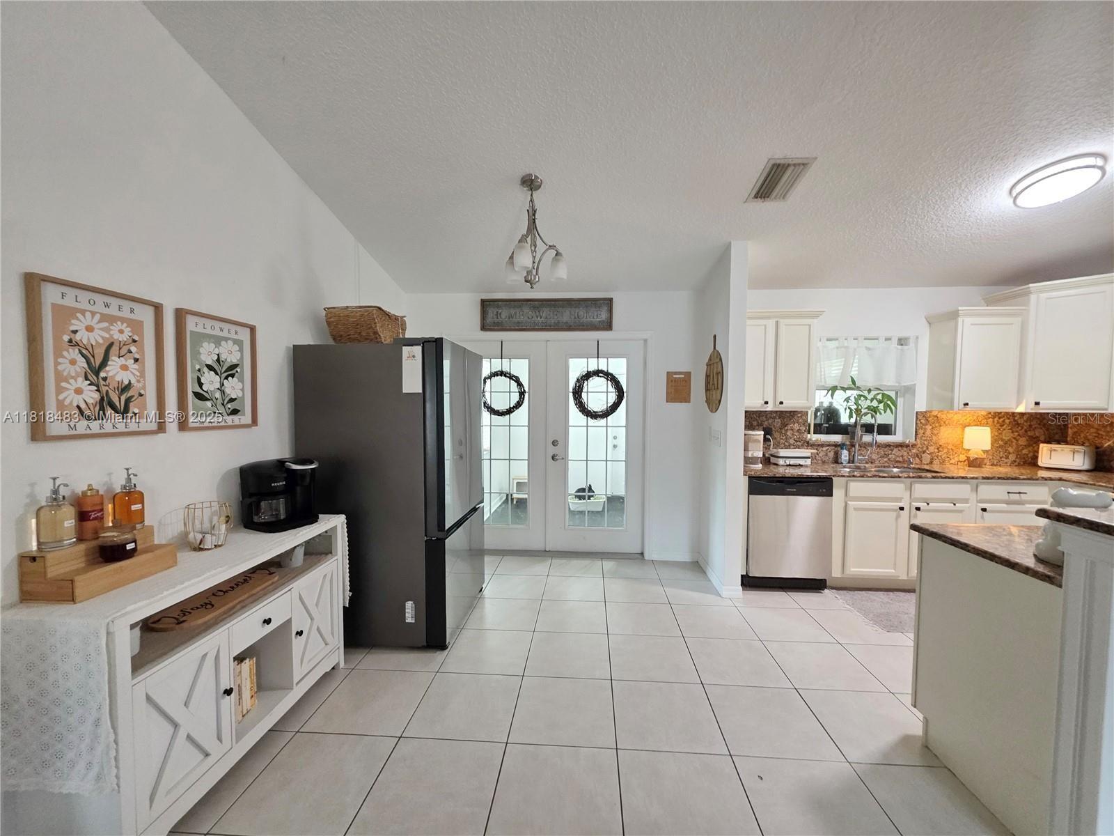3897 NW 22nd Ave, Okeechobee, Florida image 11