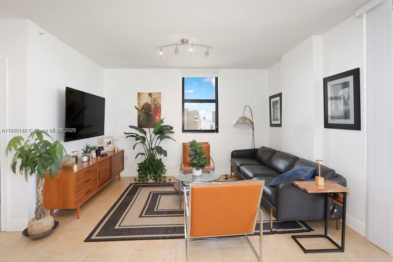 Property photo # 2