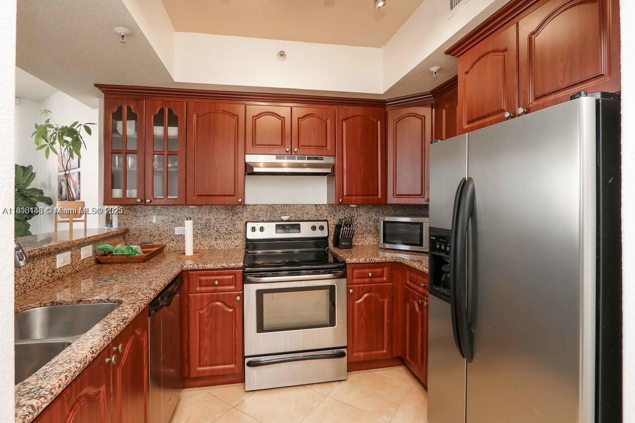 Property photo # 2