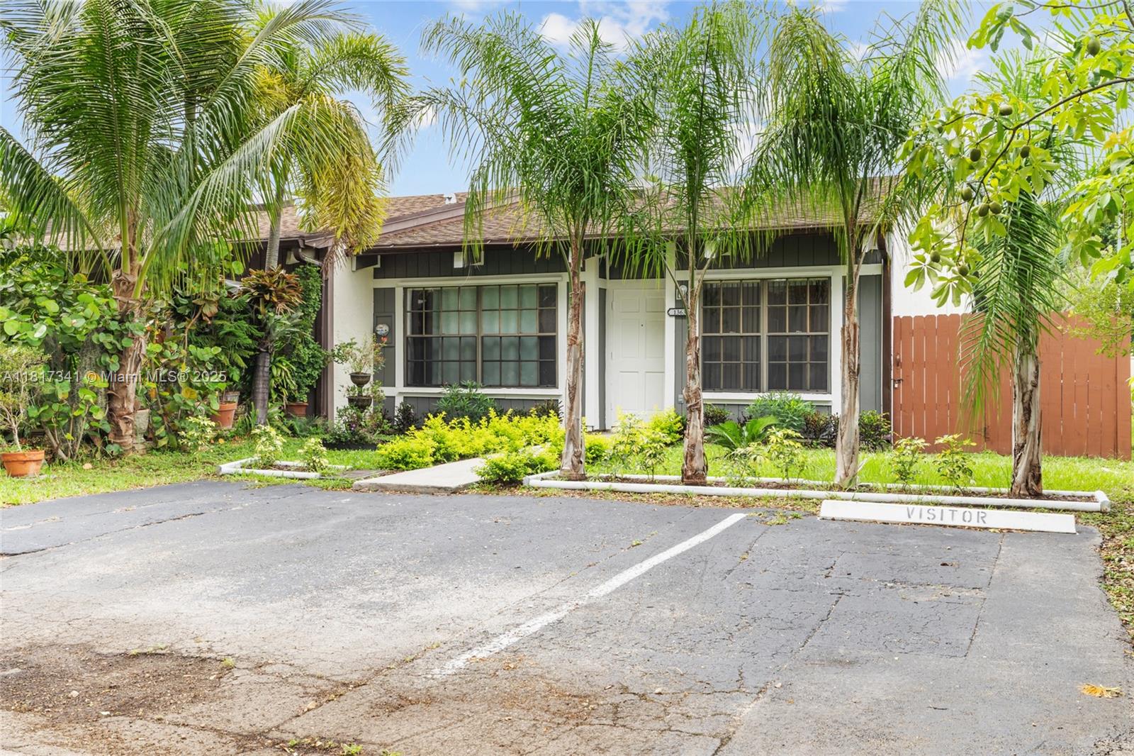 13630 SW 101st Ln, Miami, Florida image 2