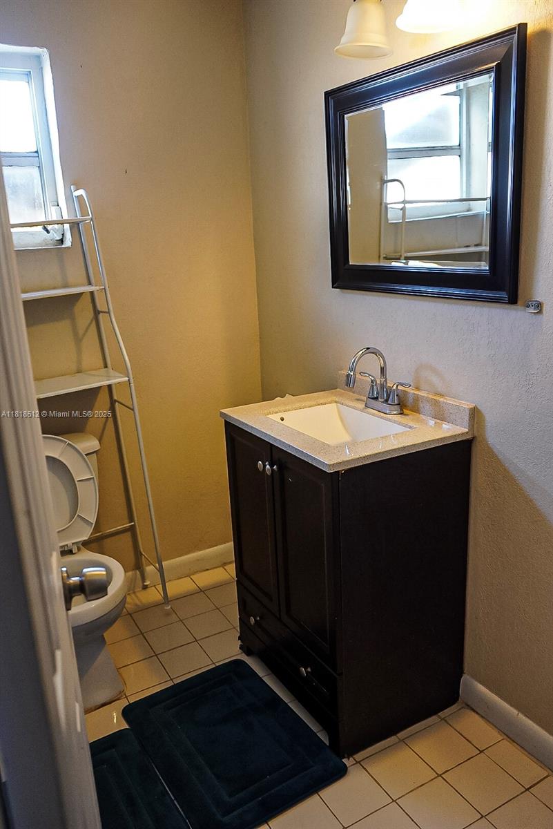 4250 SW 24th St, West Park, Florida image 21
