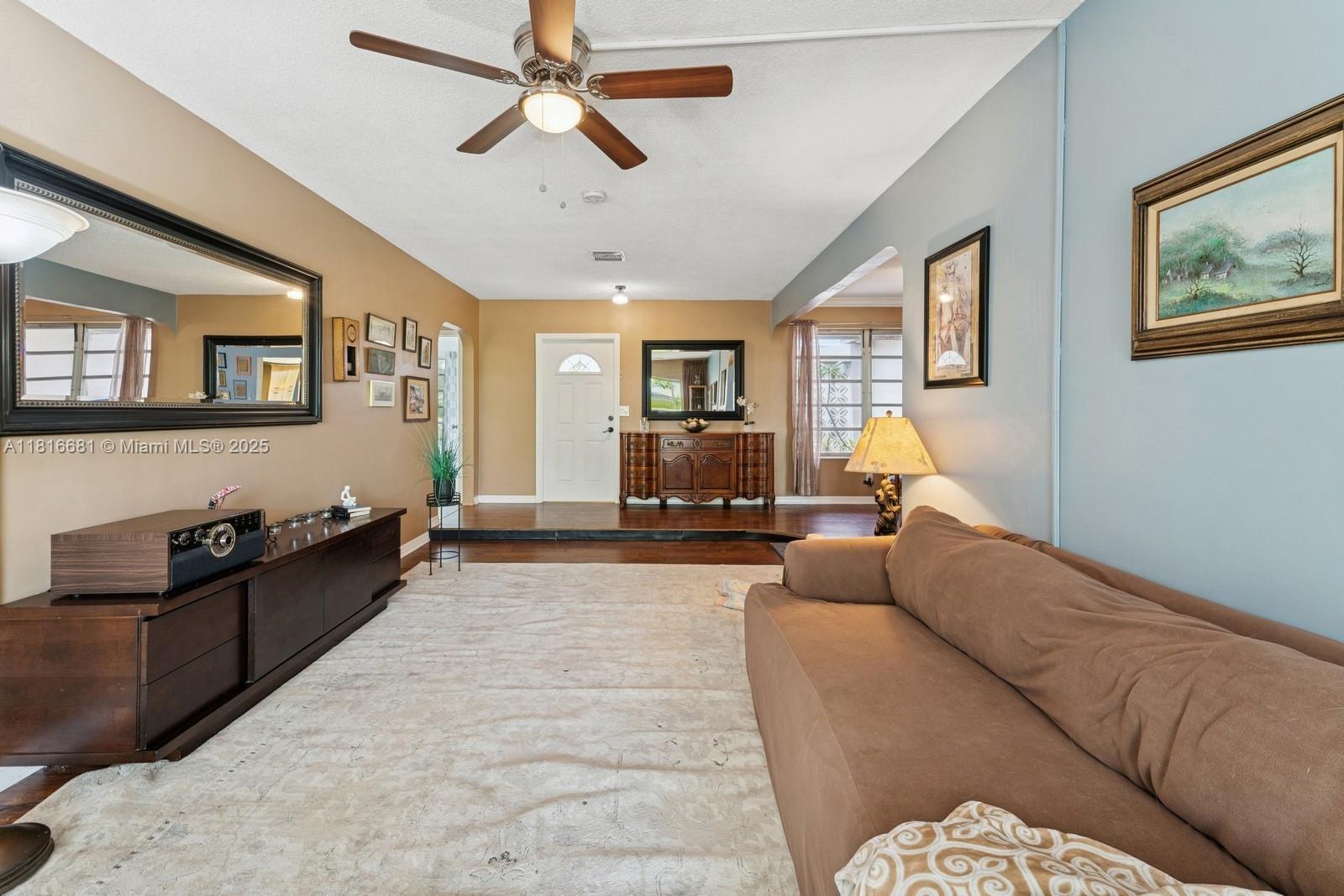 1305 N 47th Ave, Hollywood, Florida image 7