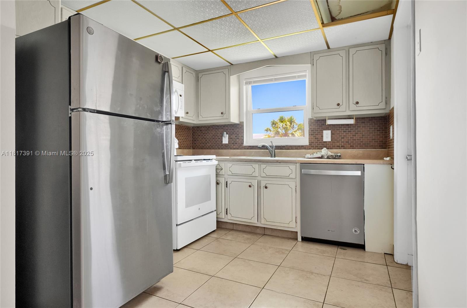 Property photo # 2