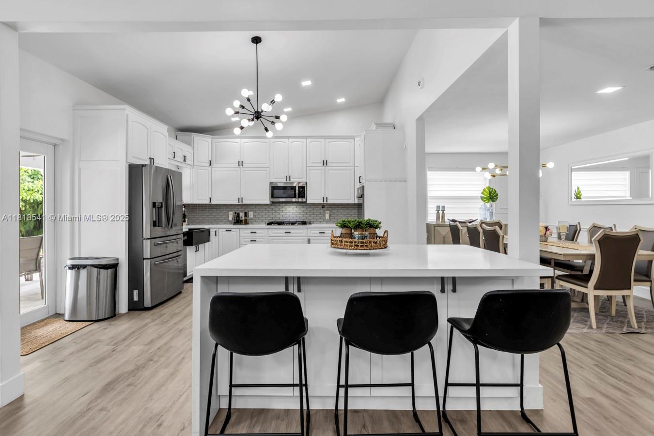 11400 NW 27th St, Plantation, Florida image 9