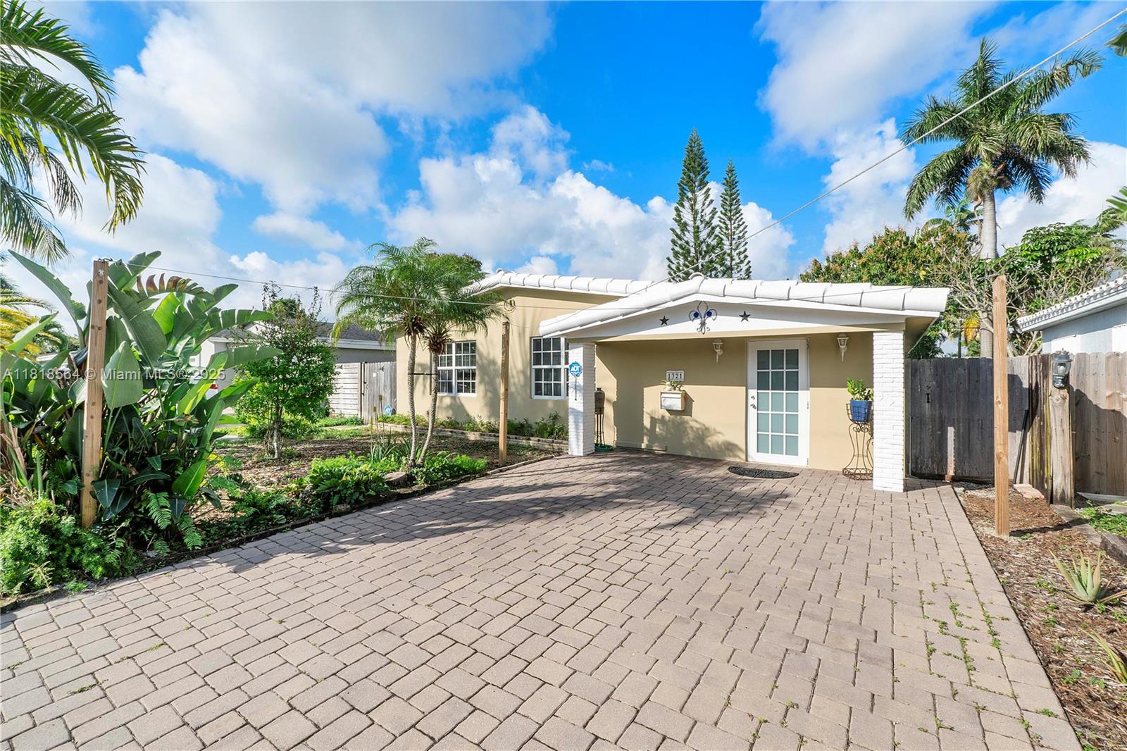 Property photo # 0