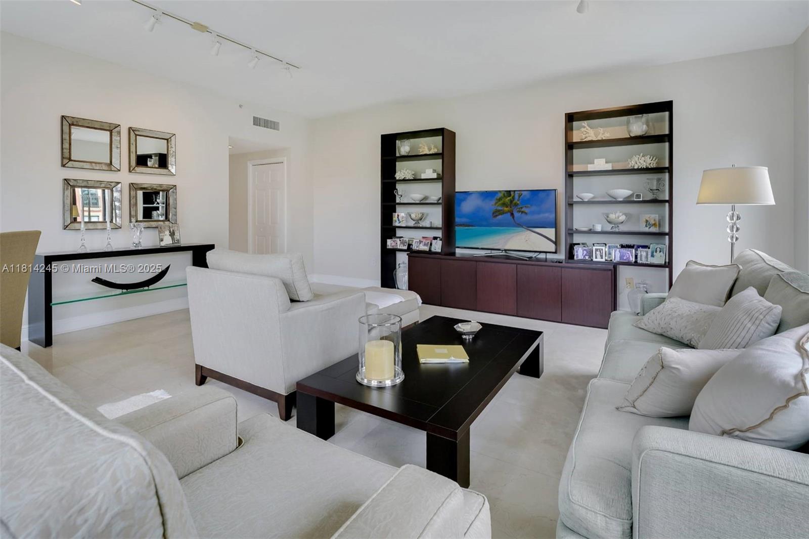 711 Biltmore Way #402, Coral Gables, Florida image 5