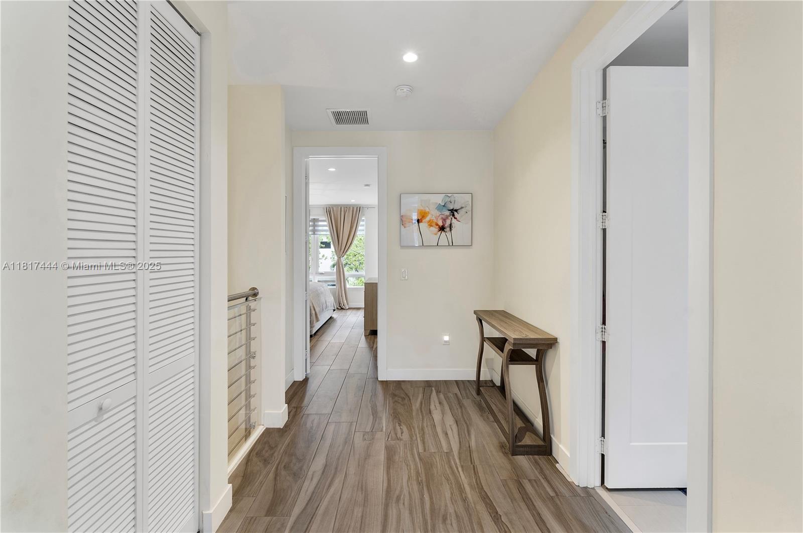 10540 NW 63rd Ter, Doral, Florida image 31