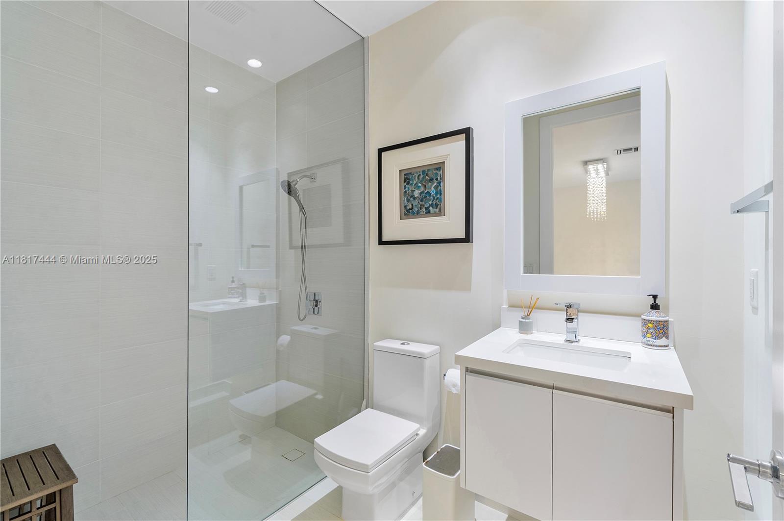10540 NW 63rd Ter, Doral, Florida image 35
