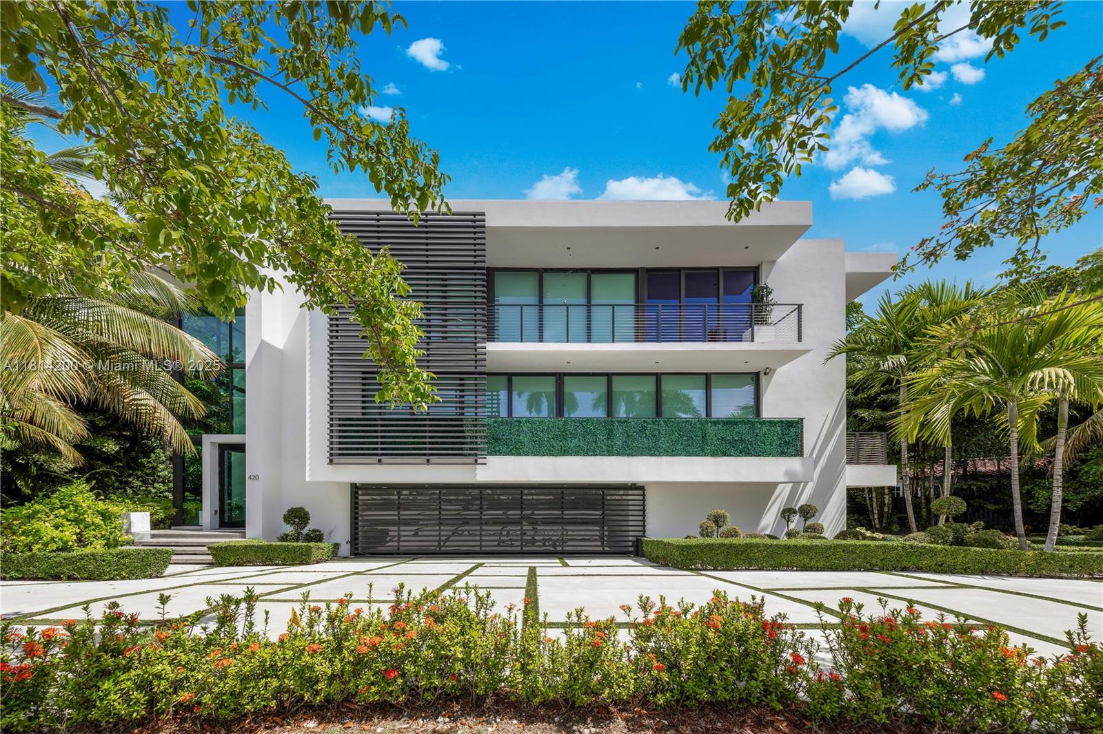 Homes for sale in Miami Beach, FL | 420 N Hibiscus Dr, Miami Beach, FL 33139 | MLS# A11814200