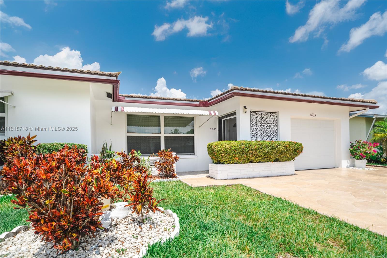 5803 NW 85th Ter, Tamarac, Florida image 1