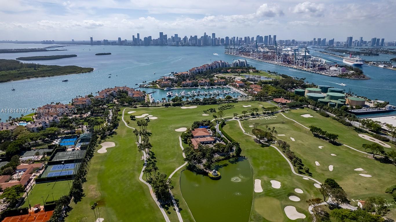 Residential, Miami Beach, Florida image 28