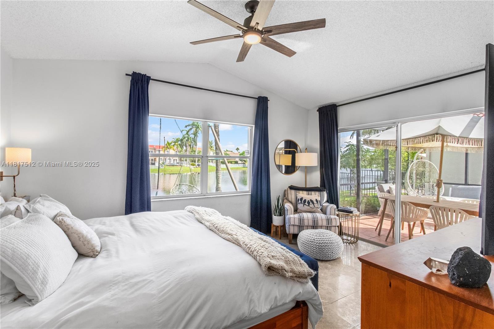 886 SW 180th Ter, Pembroke Pines, Florida image 22